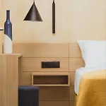 Essentia Comfy Apartmán *